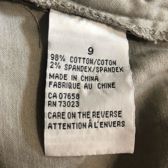 Women’s Grey Capris - Picture 4 of 5